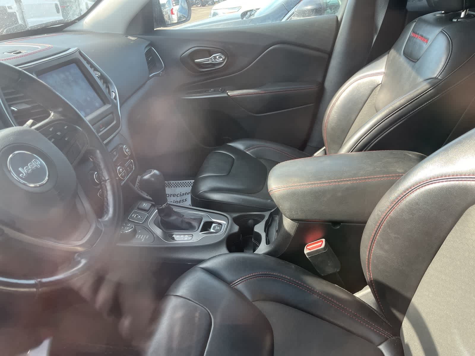 Thumbnail: 2021 Jeep Cherokee - 26