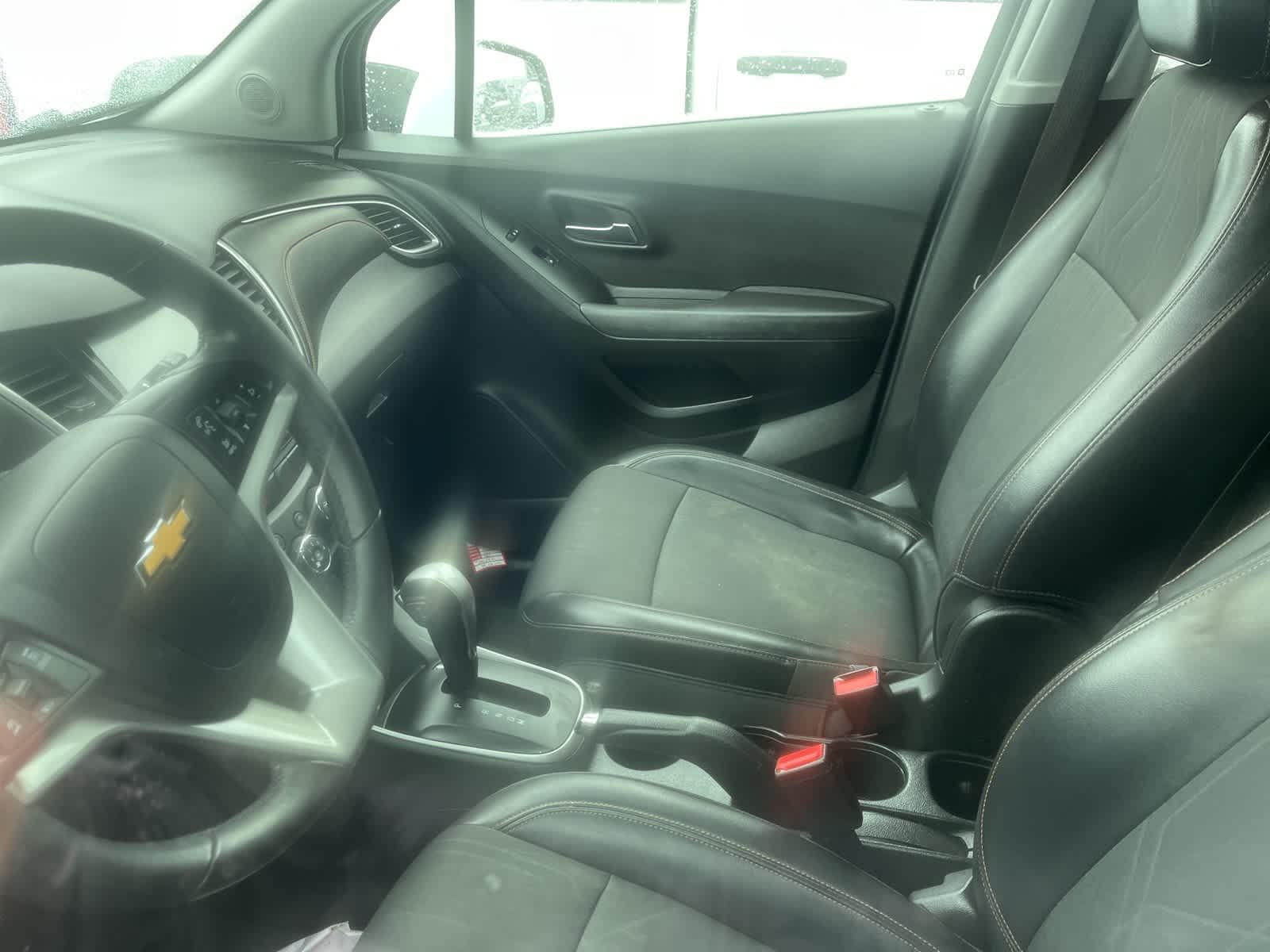 Thumbnail: 2017 Chevrolet Trax - 24