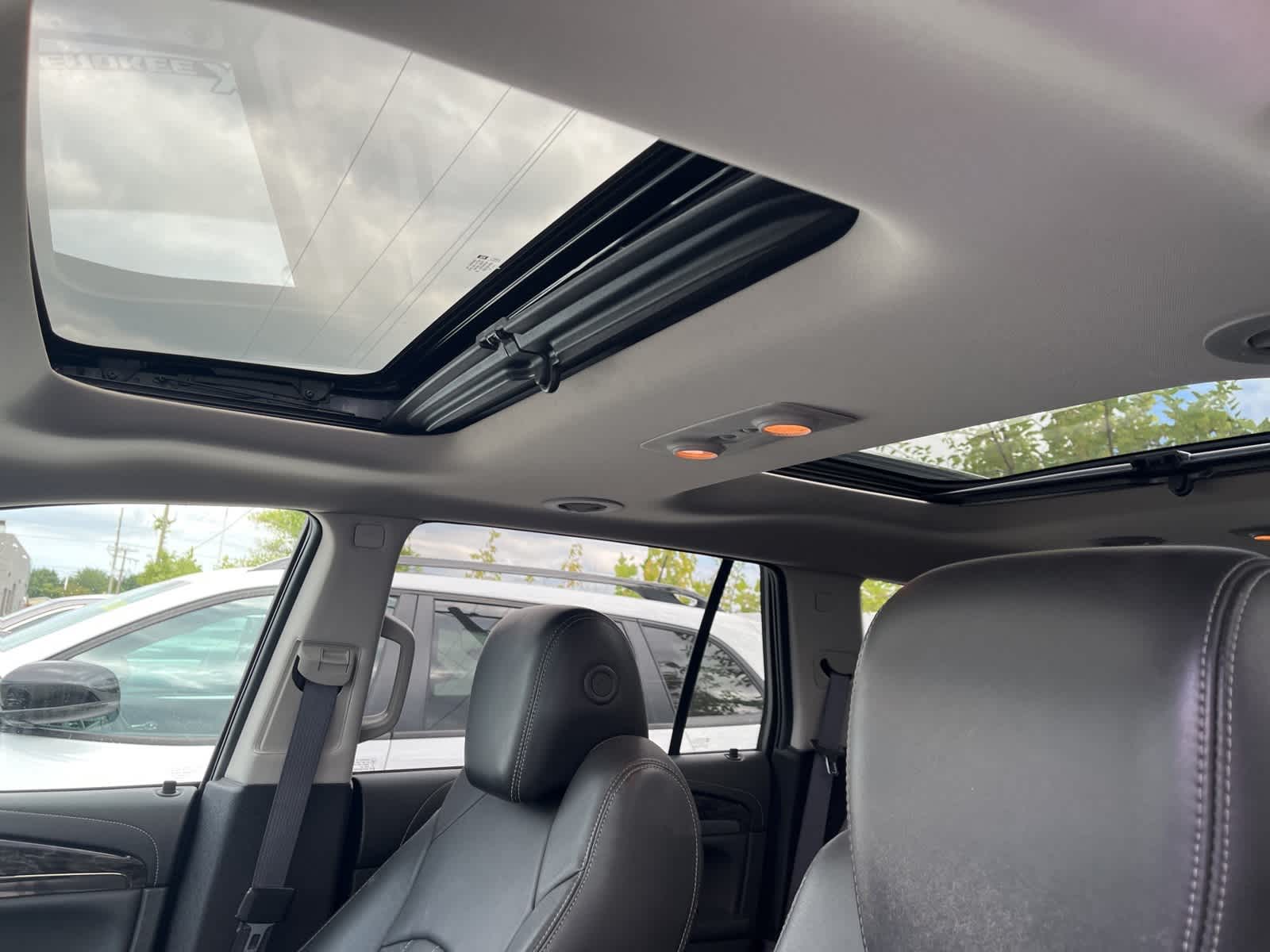Thumbnail: 2013 Buick Enclave - 23