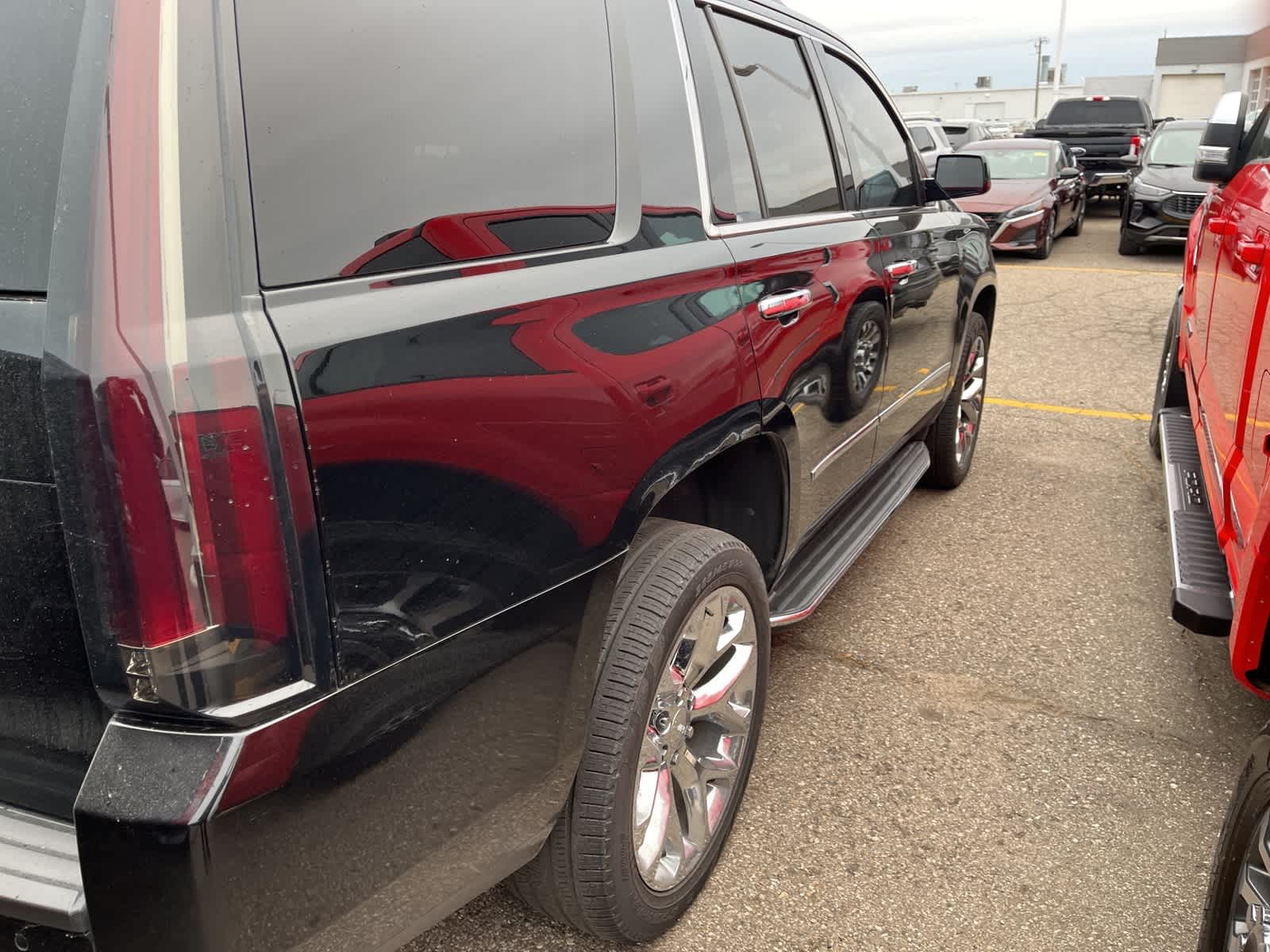 Thumbnail: 2017 GMC Yukon - 14