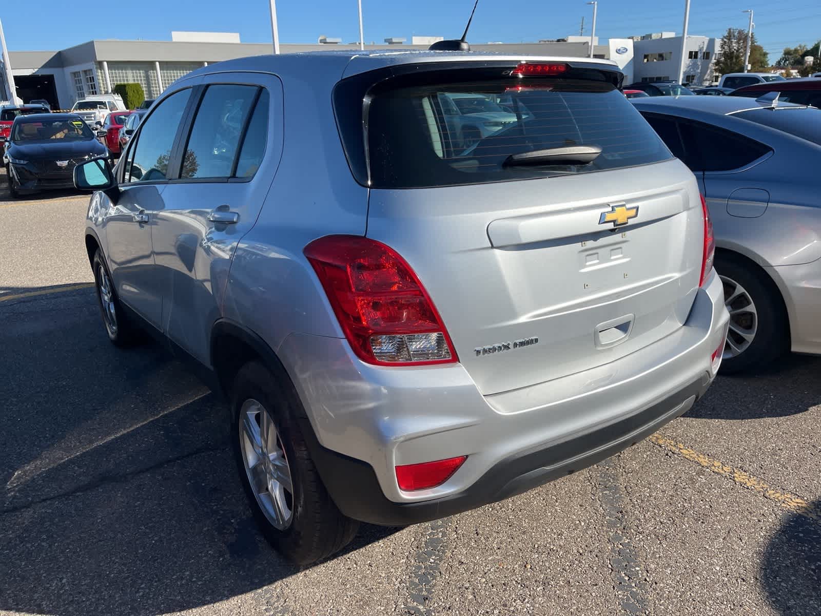 Thumbnail: 2018 Chevrolet Trax - 10