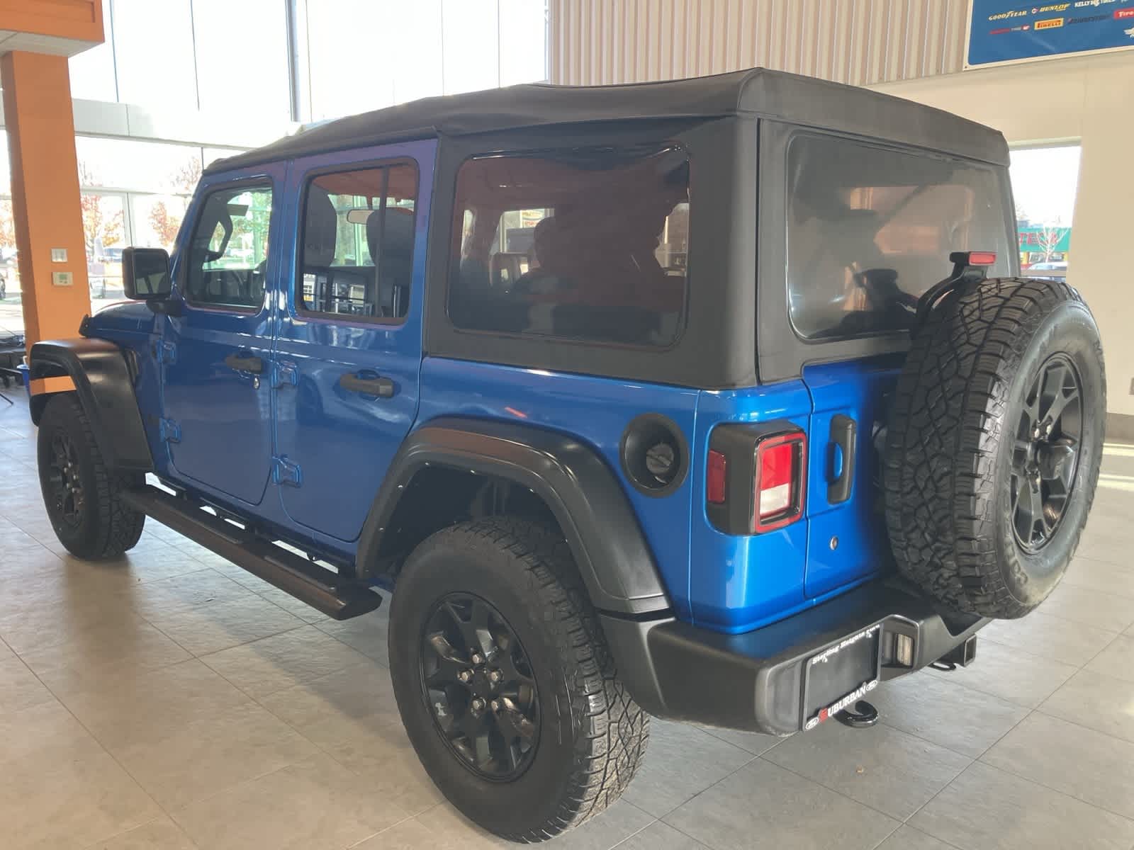 Thumbnail: 2021 Jeep Wrangler - 7