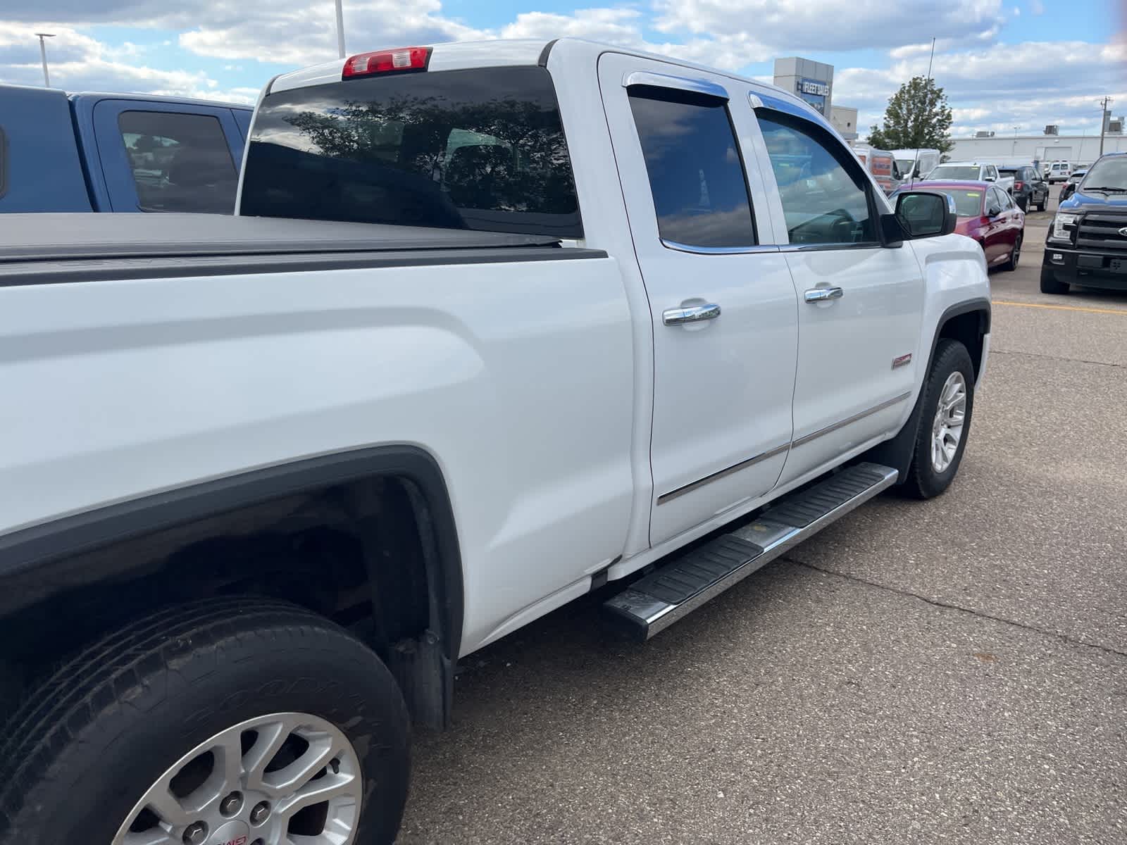 Thumbnail: 2016 GMC Sierra 1500 - 15
