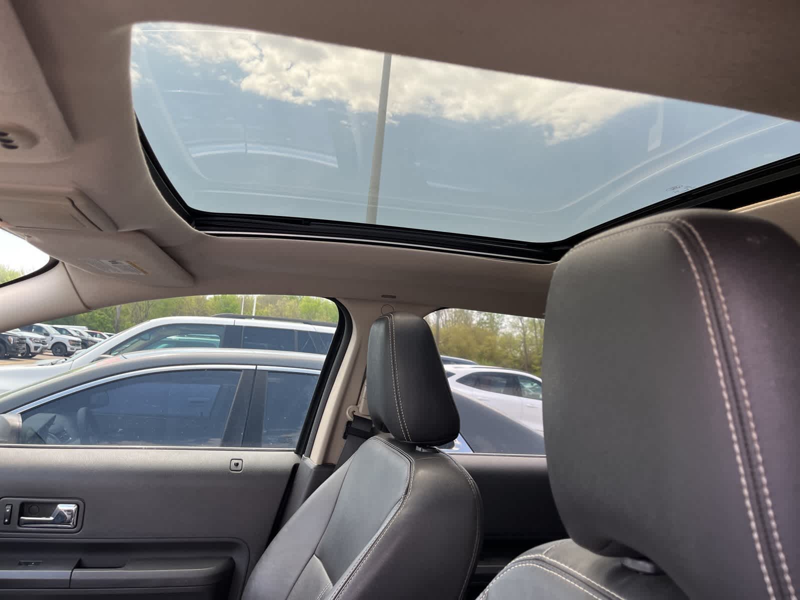 Thumbnail: 2008 Ford Edge - 11