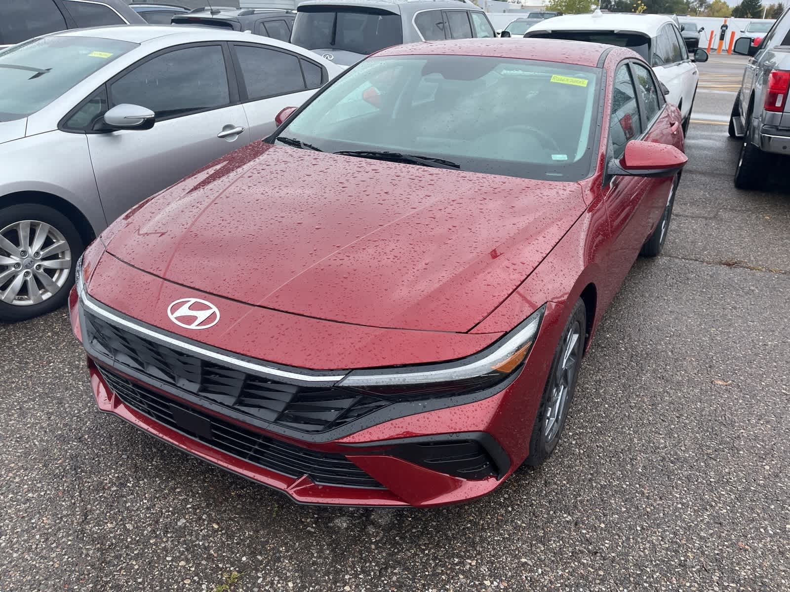 Thumbnail: 2024 Hyundai Elantra - 3