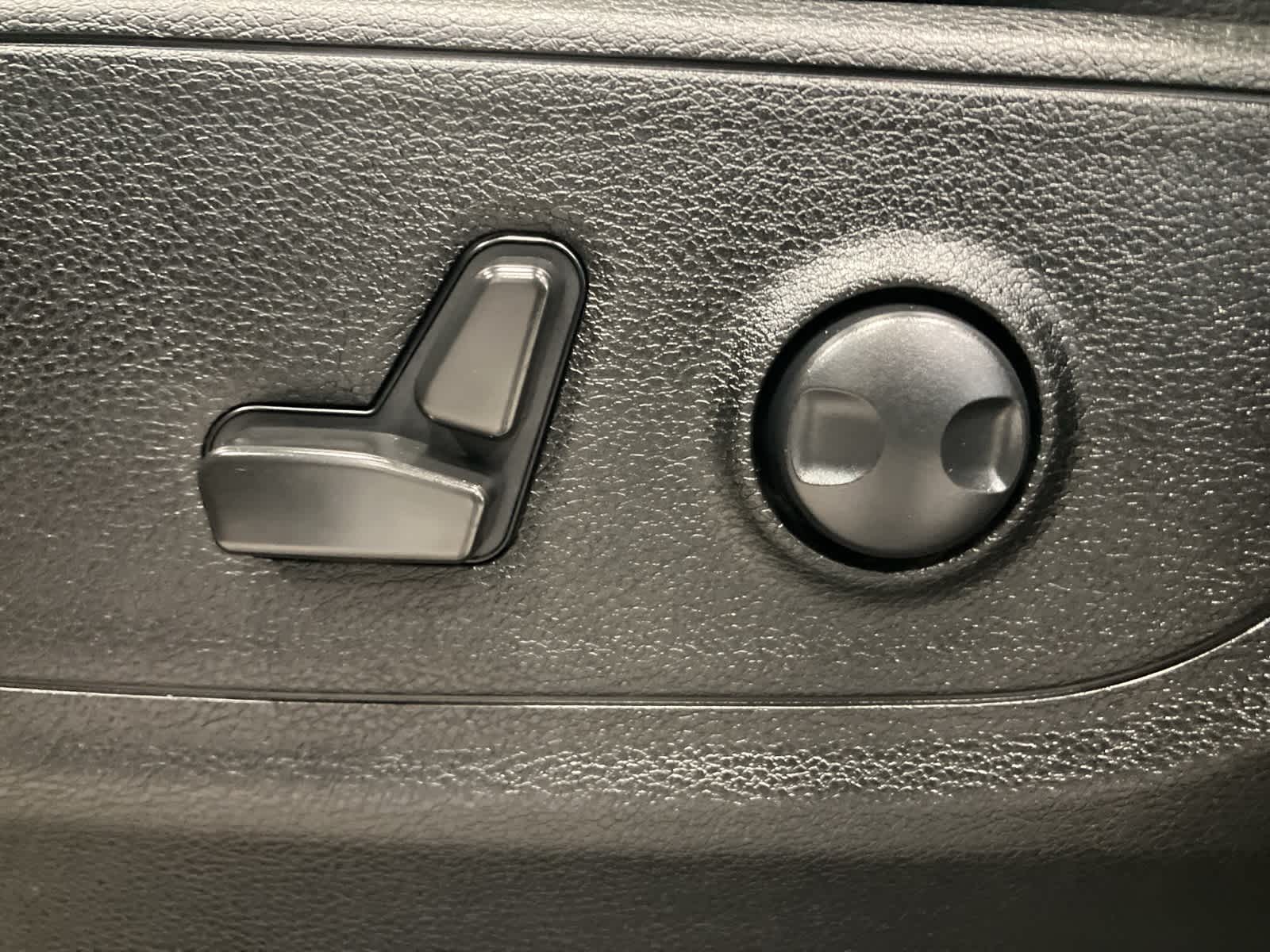 Thumbnail: 2022 RAM 1500 - 13