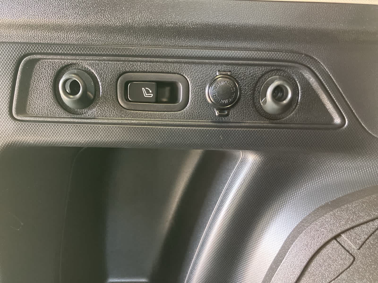 Thumbnail: 2023 Subaru Forester - 30