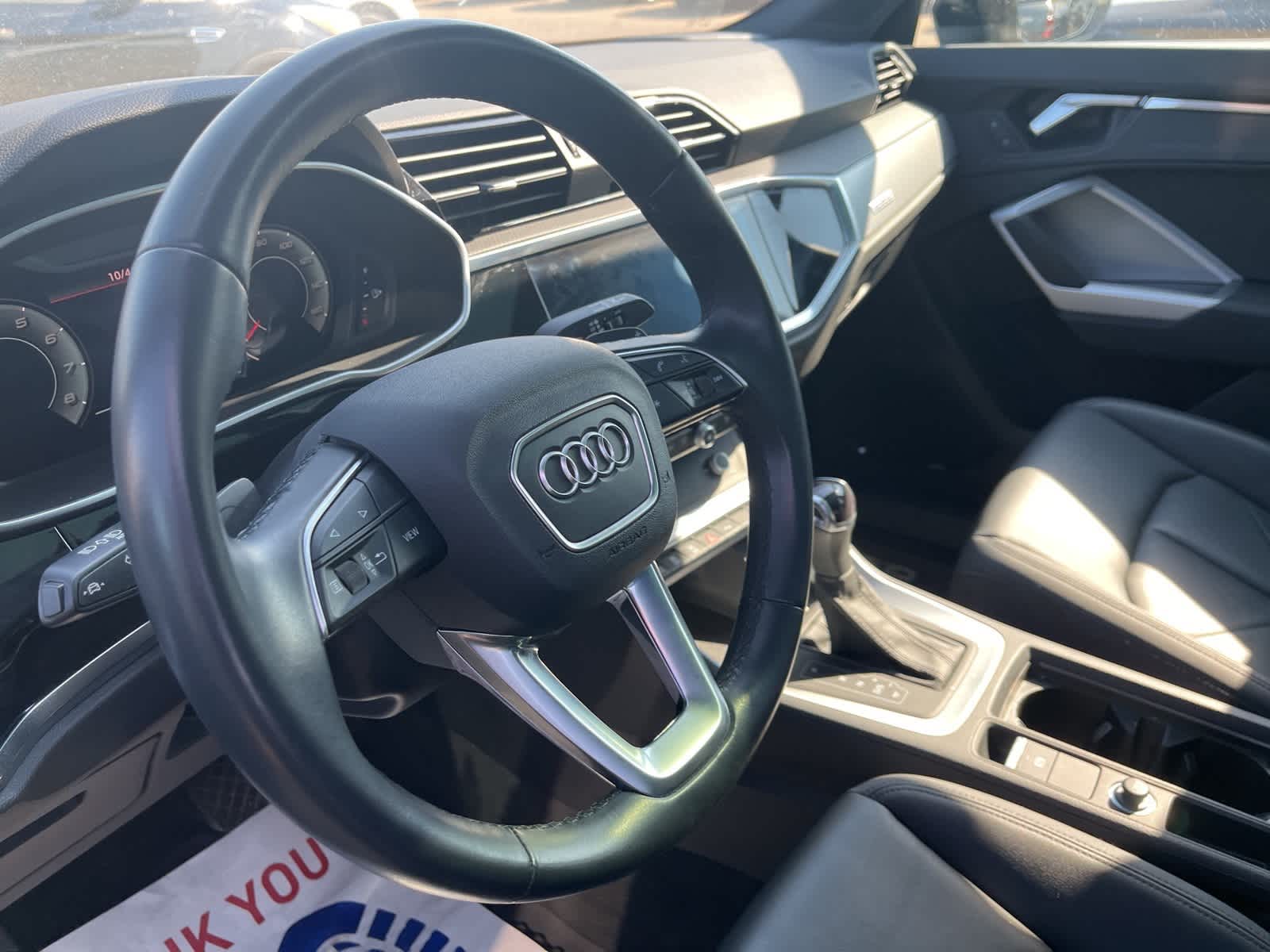 Thumbnail: 2022 Audi Q3 - 29