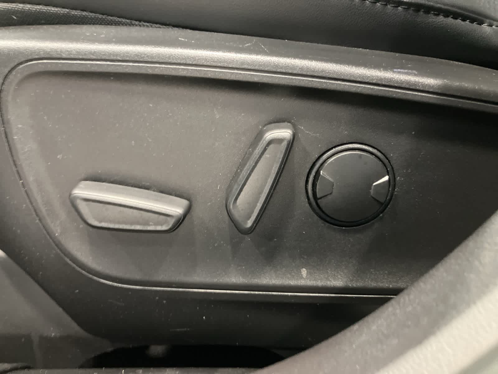 Thumbnail: 2023 Ford Escape - 13