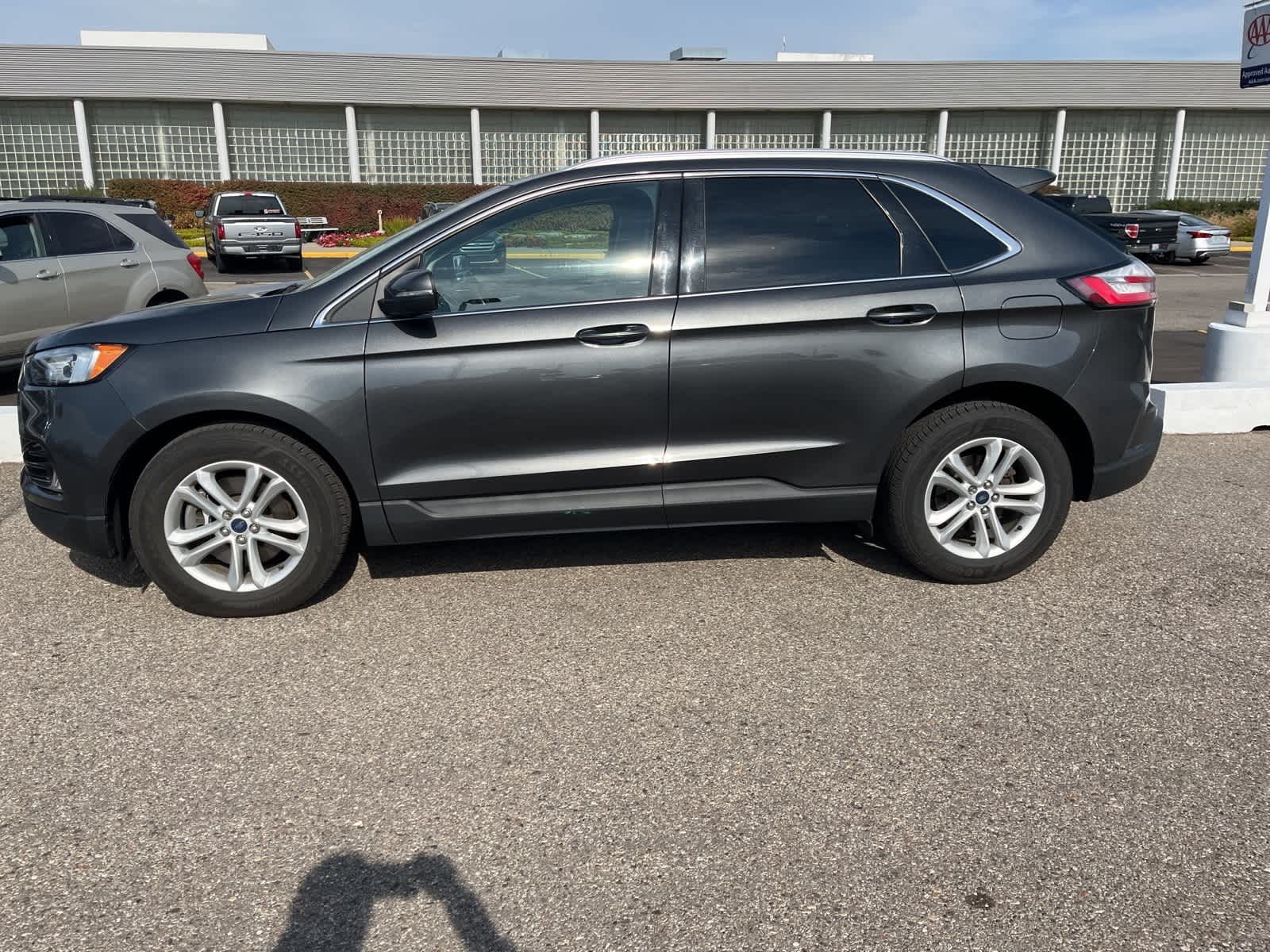 Thumbnail: 2020 Ford Edge - 5