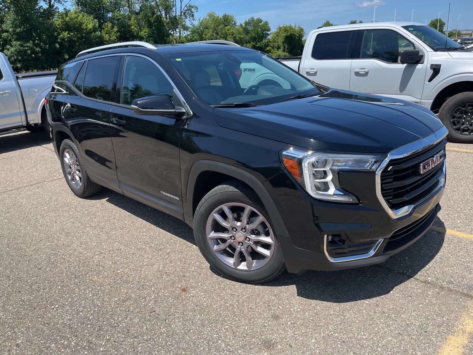 Thumbnail: 2024 GMC Terrain - 17