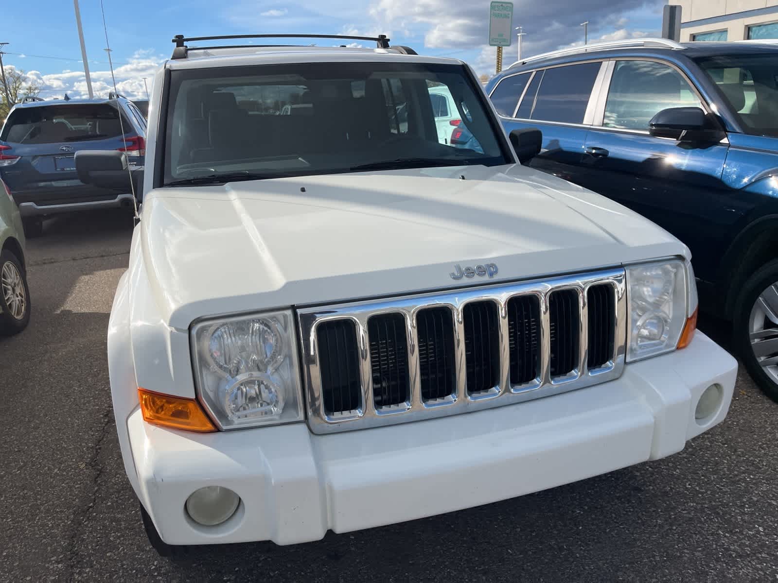 Thumbnail: 2008 Jeep Commander - 23