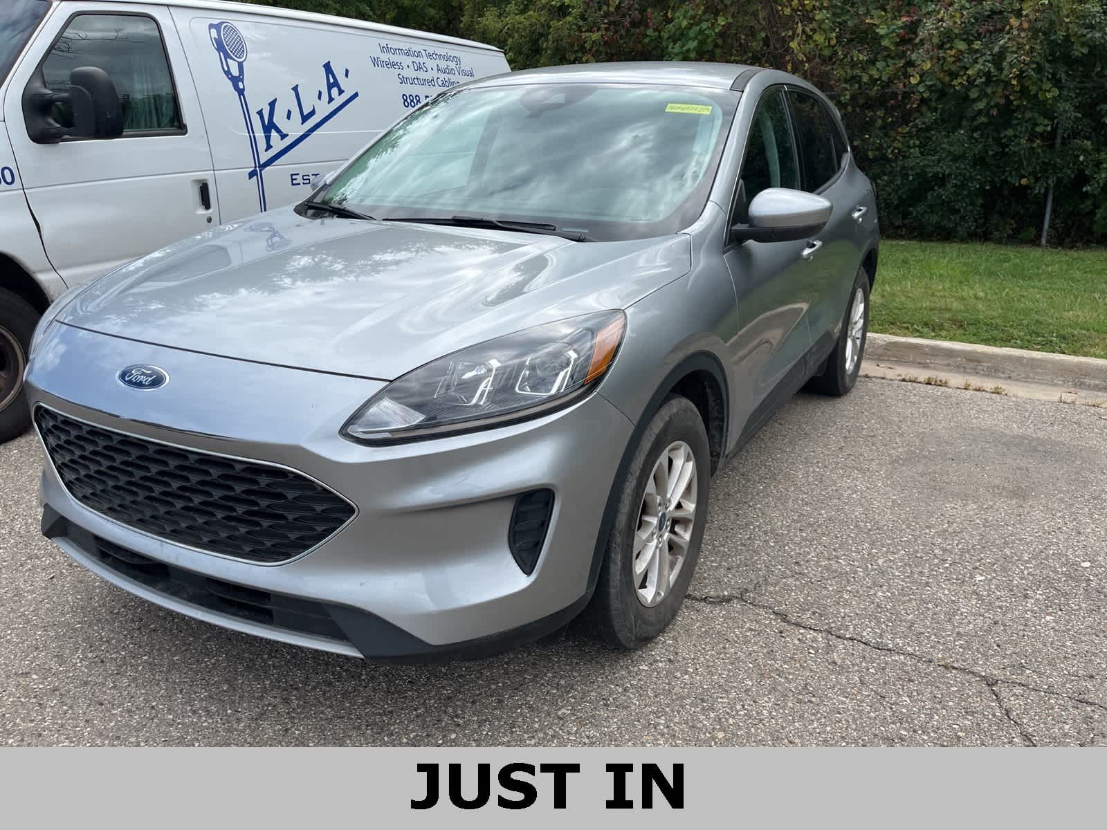Thumbnail: 2021 Ford Escape - 1