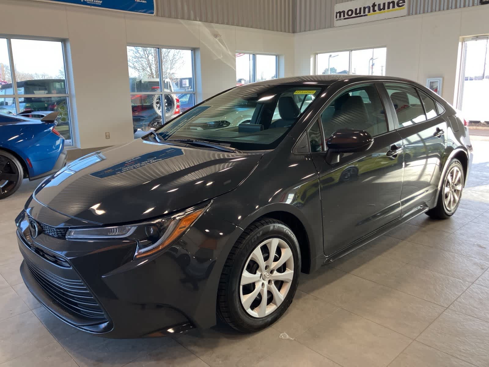 Thumbnail: 2024 Toyota Corolla - 1