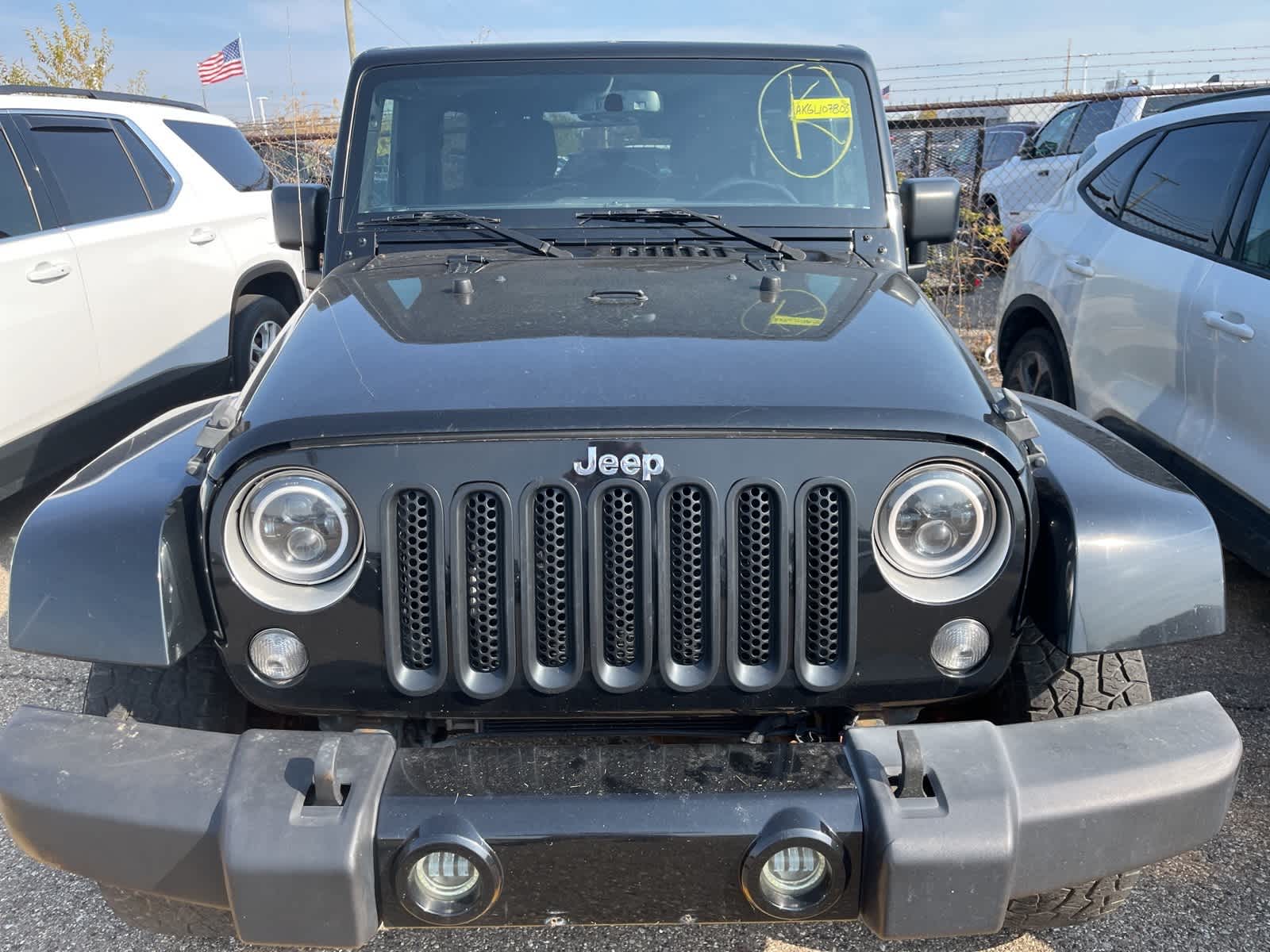Thumbnail: 2016 Jeep Wrangler - 21