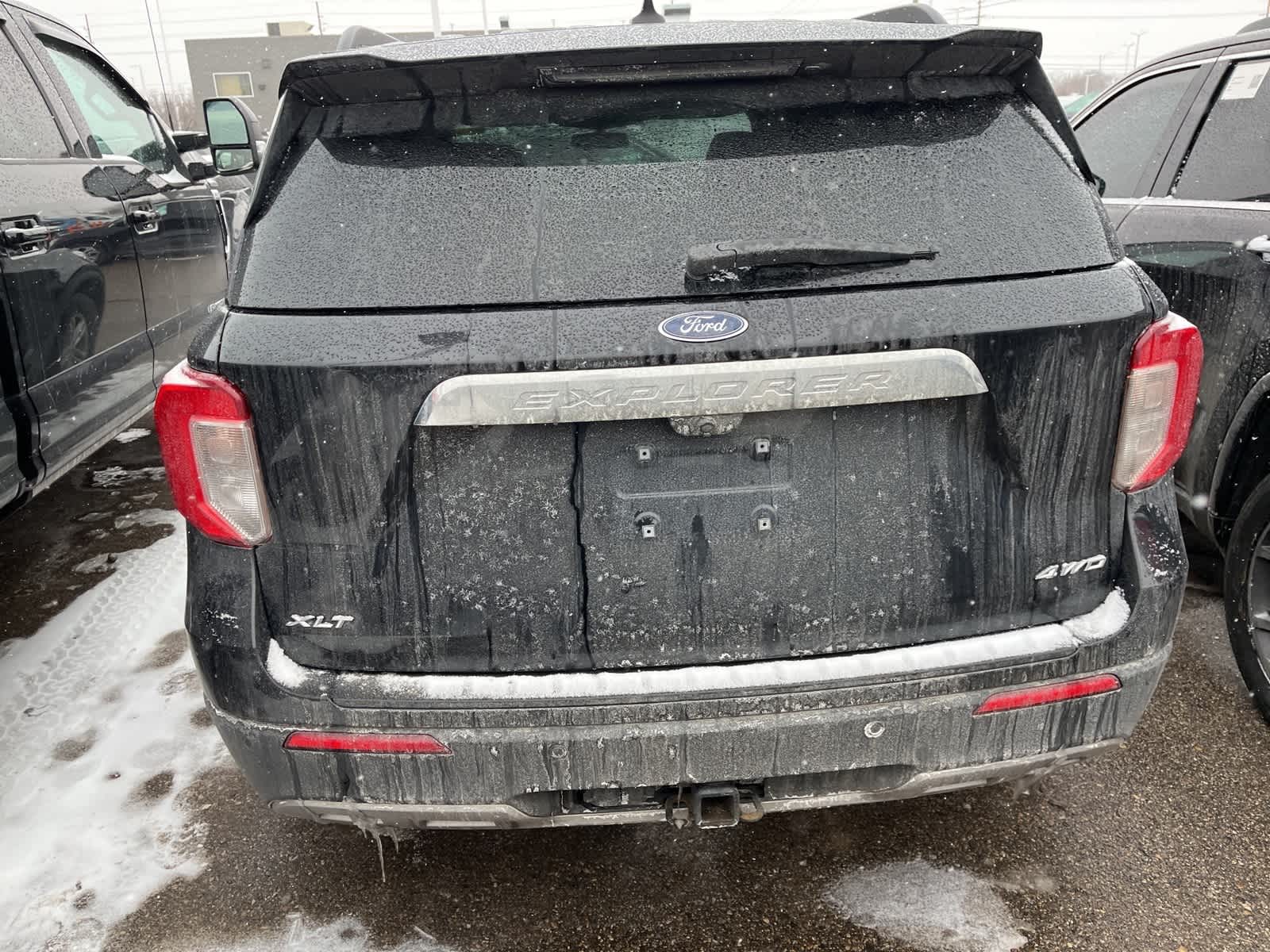 Thumbnail: 2021 Ford Explorer - 11