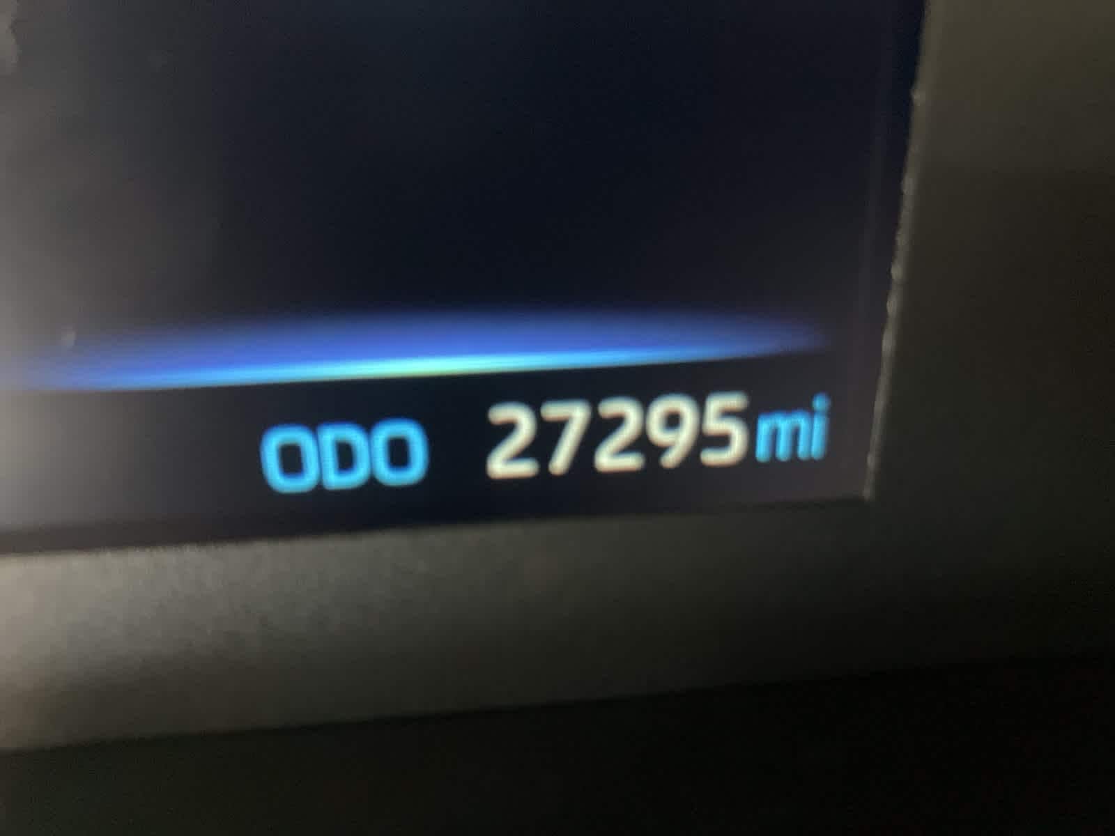 Thumbnail: 2025 Toyota Corolla - 25