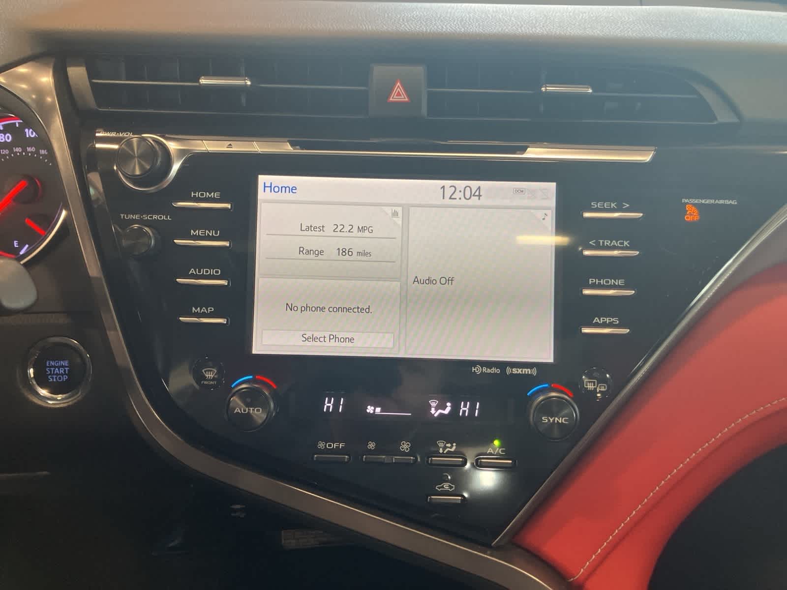 Thumbnail: 2019 Toyota Camry - 21