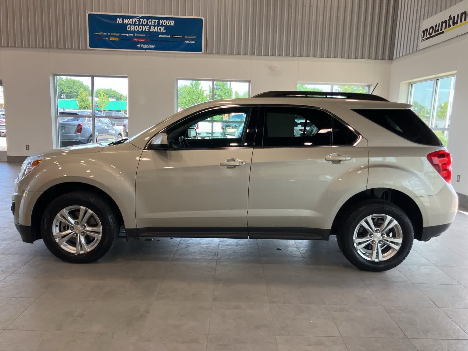 Thumbnail: 2015 Chevrolet Equinox - 8