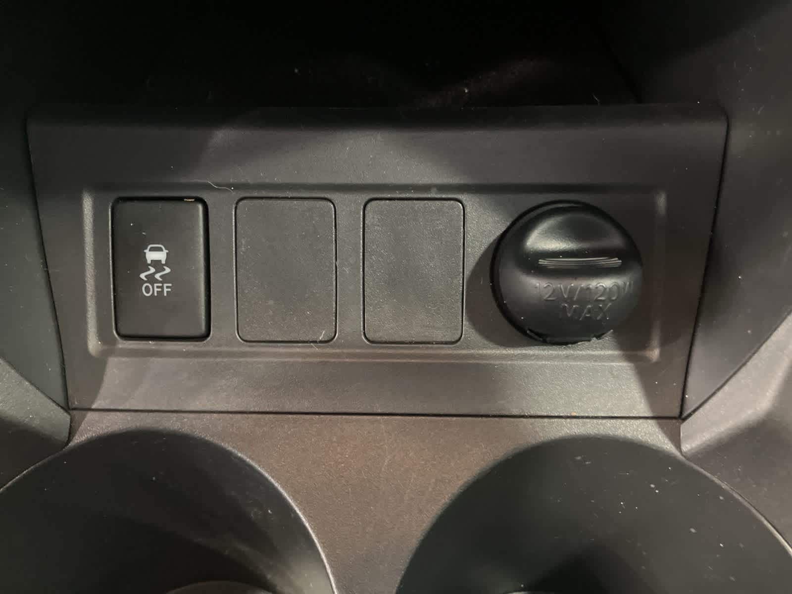 Thumbnail: 2012 Toyota RAV4 - 16