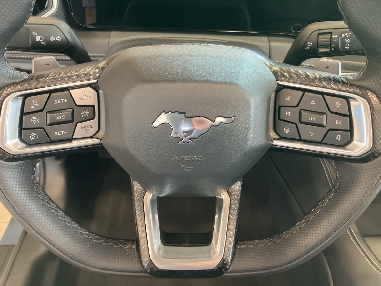 Thumbnail: 2025 Ford Mustang - 13