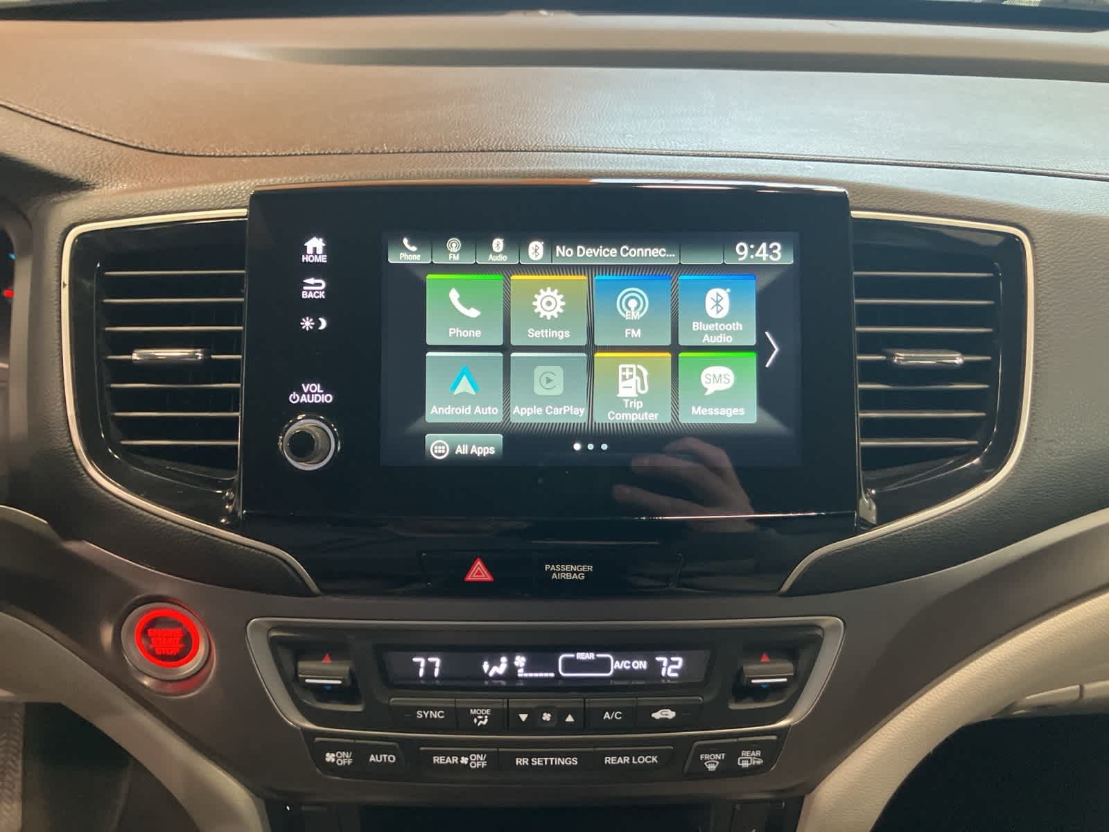 Thumbnail: 2019 Honda Pilot - 21