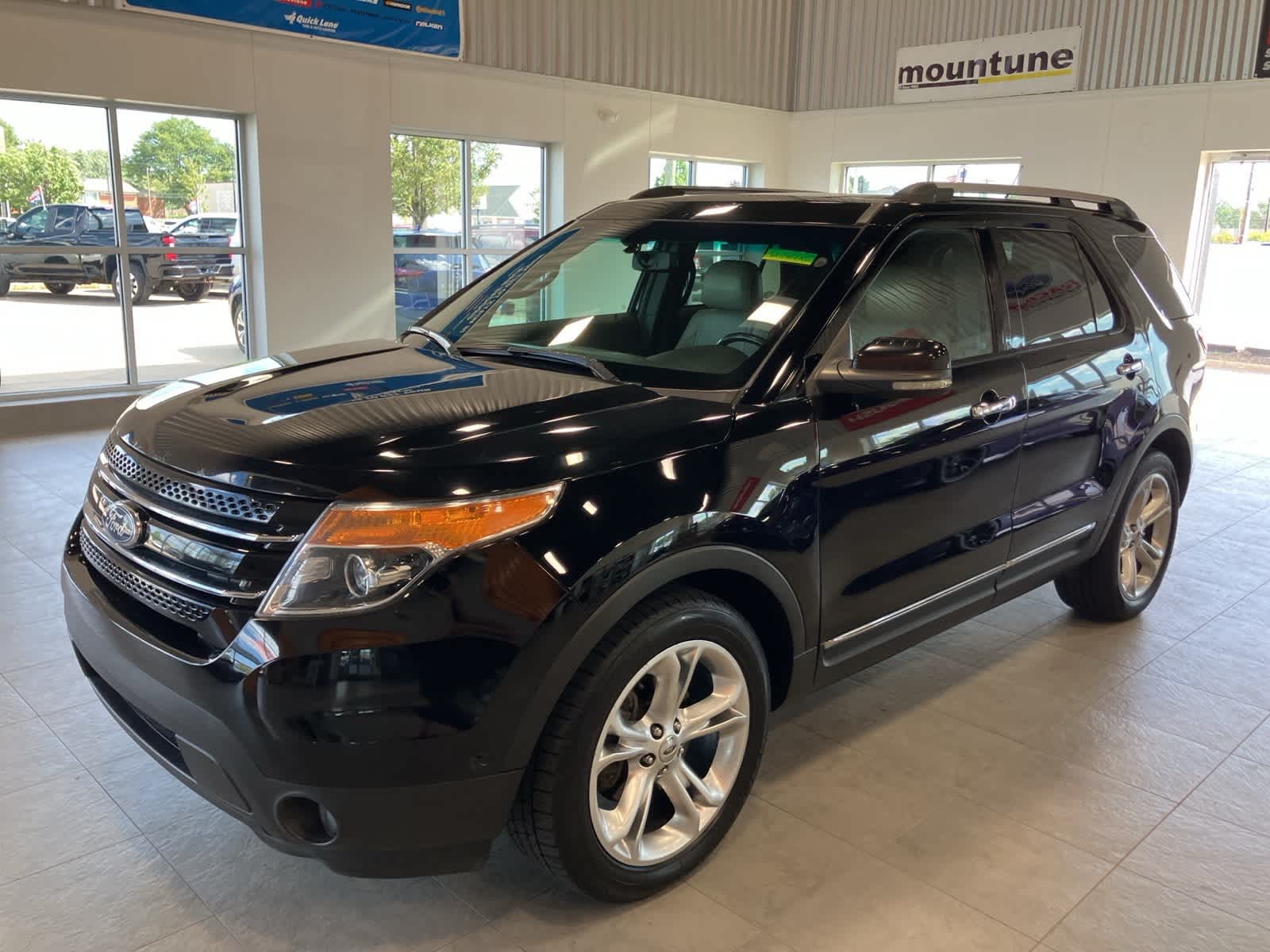 2012 Ford Explorer Limited -
                  Sterling Heights, MI