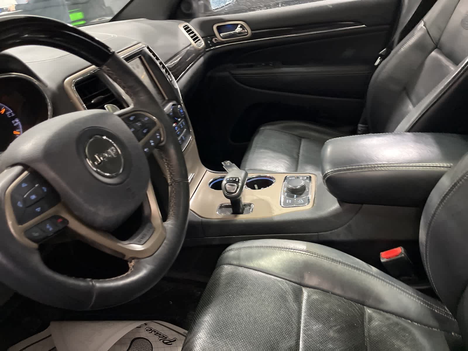 Thumbnail: 2014 Jeep Grand Cherokee - 28