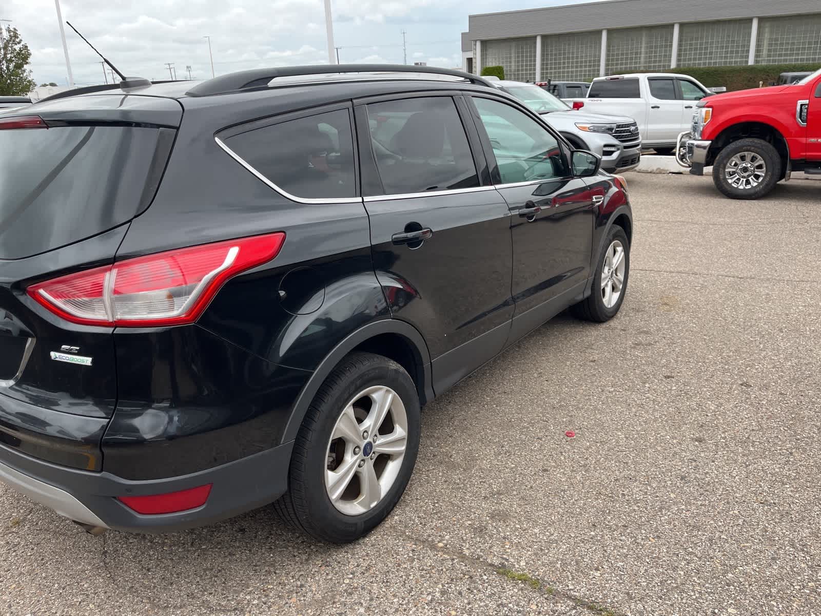 Thumbnail: 2015 Ford Escape - 15