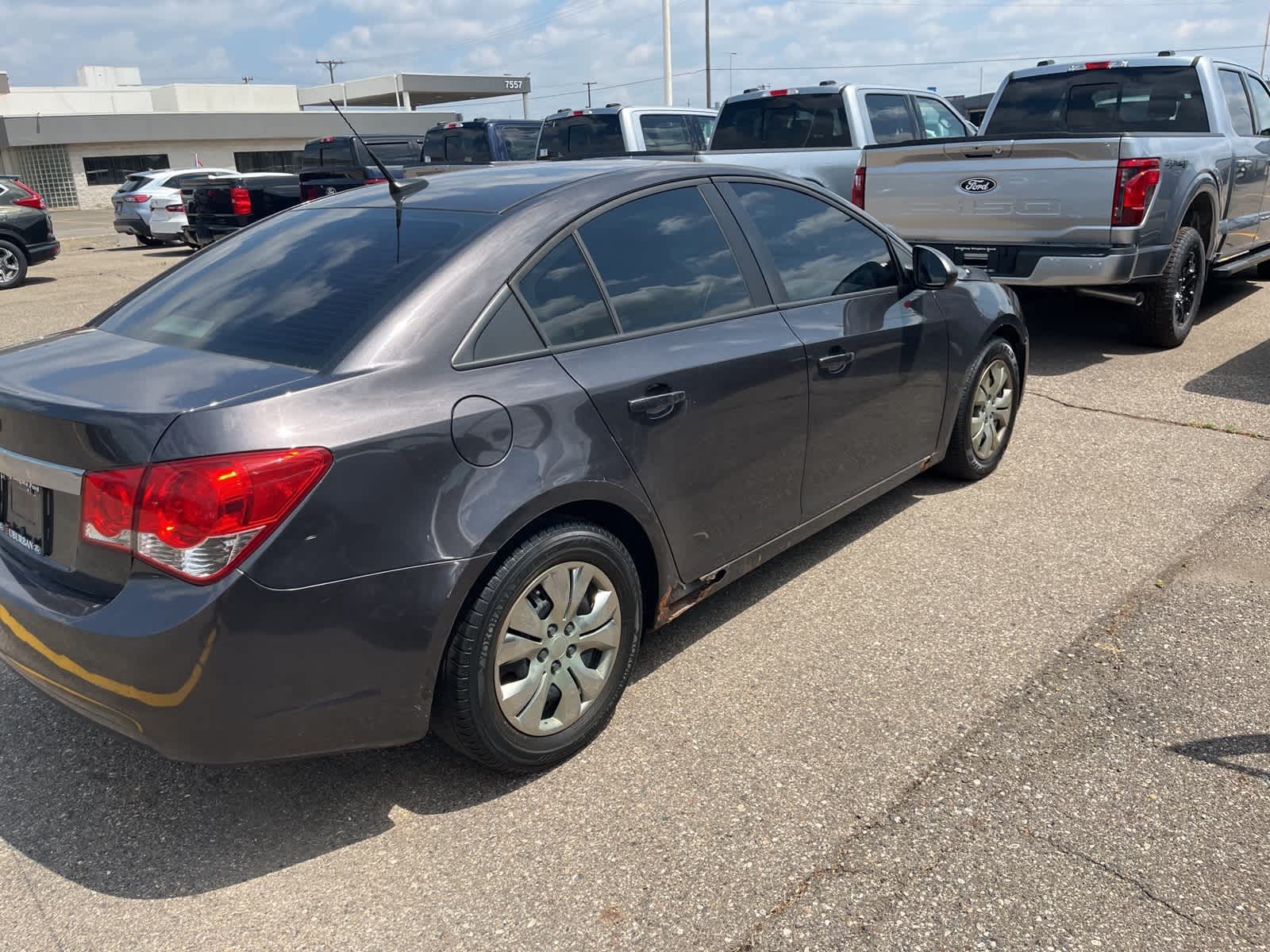 Thumbnail: 2014 Chevrolet Cruze - 14