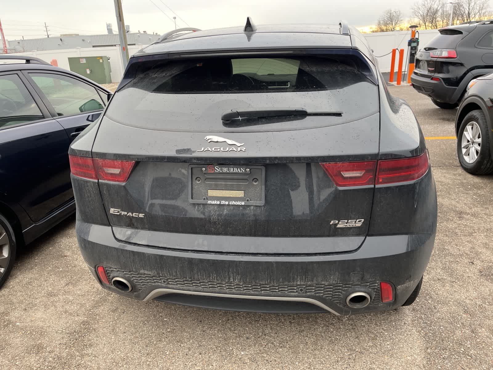 Thumbnail: 2019 Jaguar E-Pace - 14