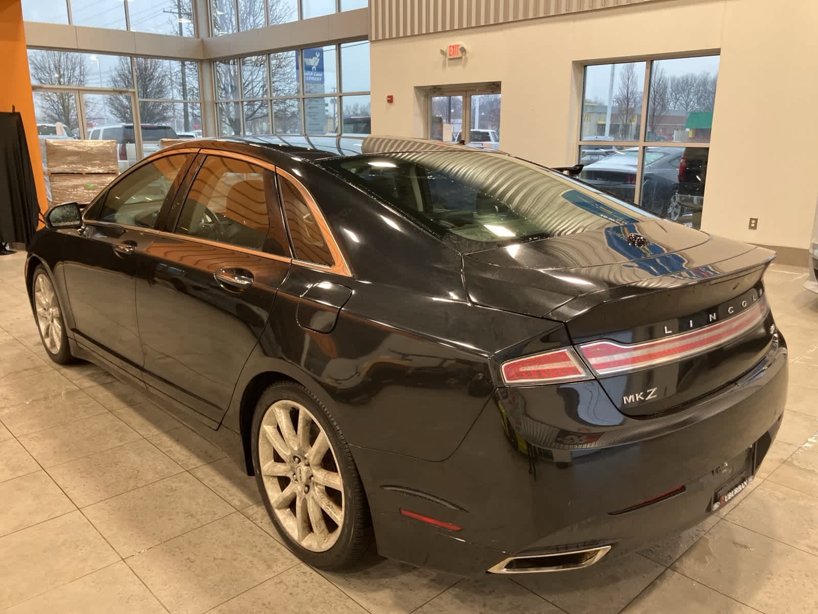 Thumbnail: 2015 Lincoln MKZ - 7