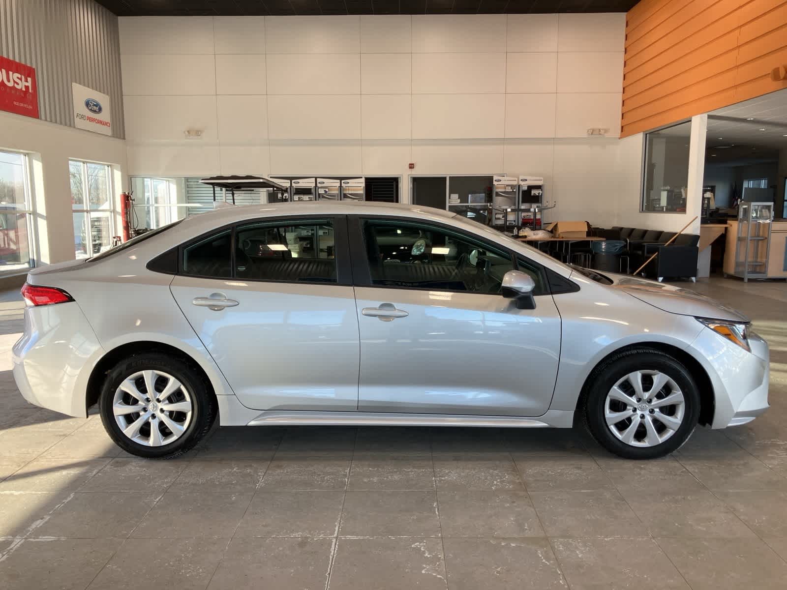 Thumbnail: 2025 Toyota Corolla - 4