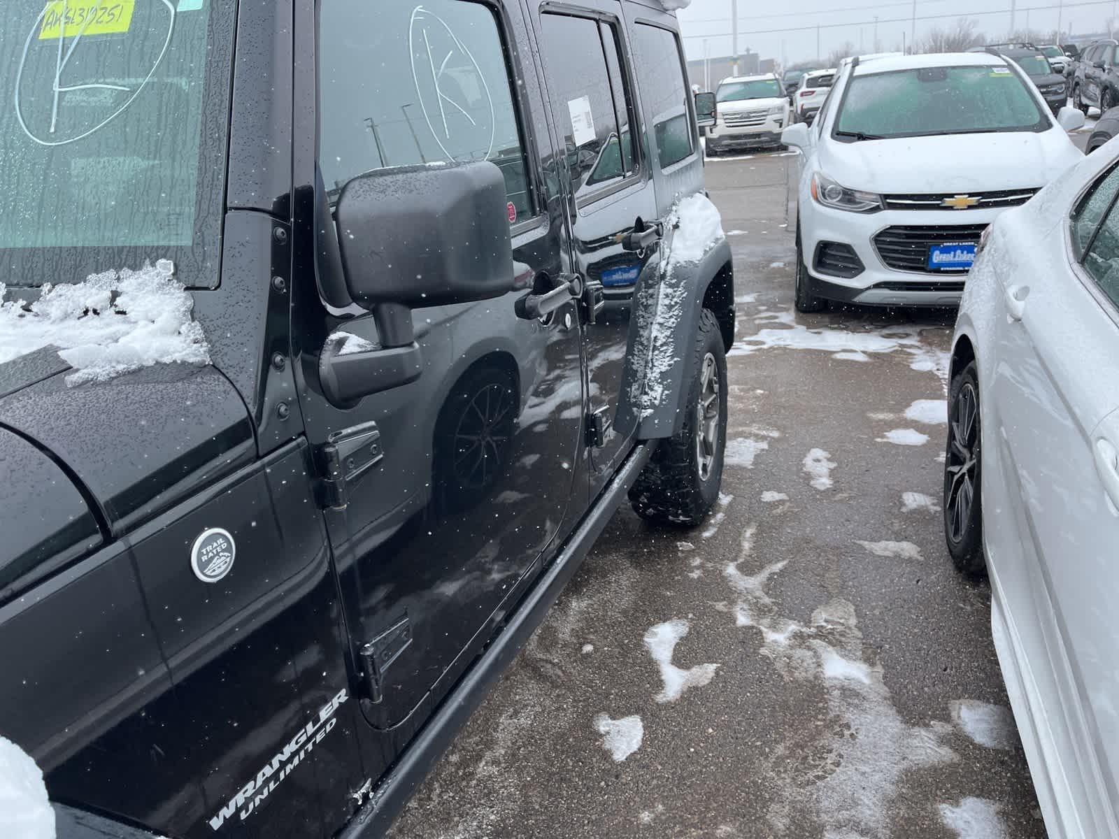 Thumbnail: 2016 Jeep Wrangler - 8