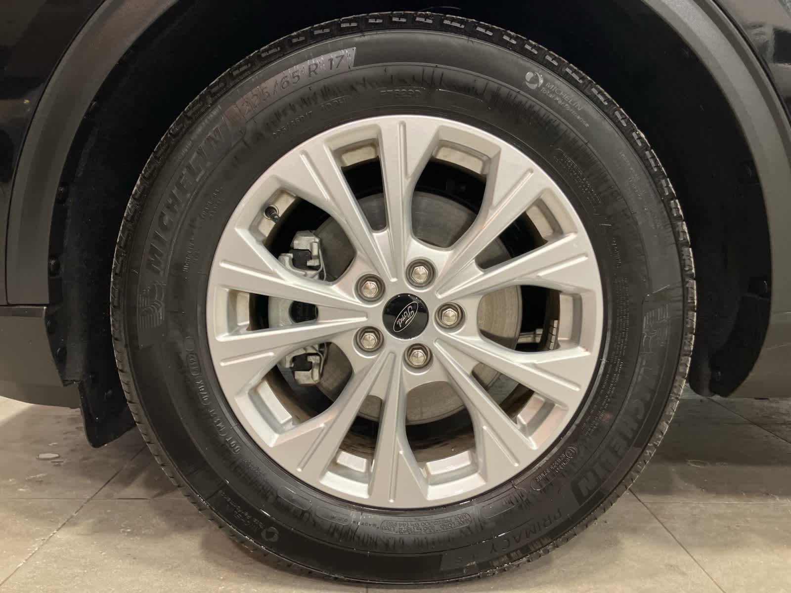 Thumbnail: 2023 Ford Escape - 9