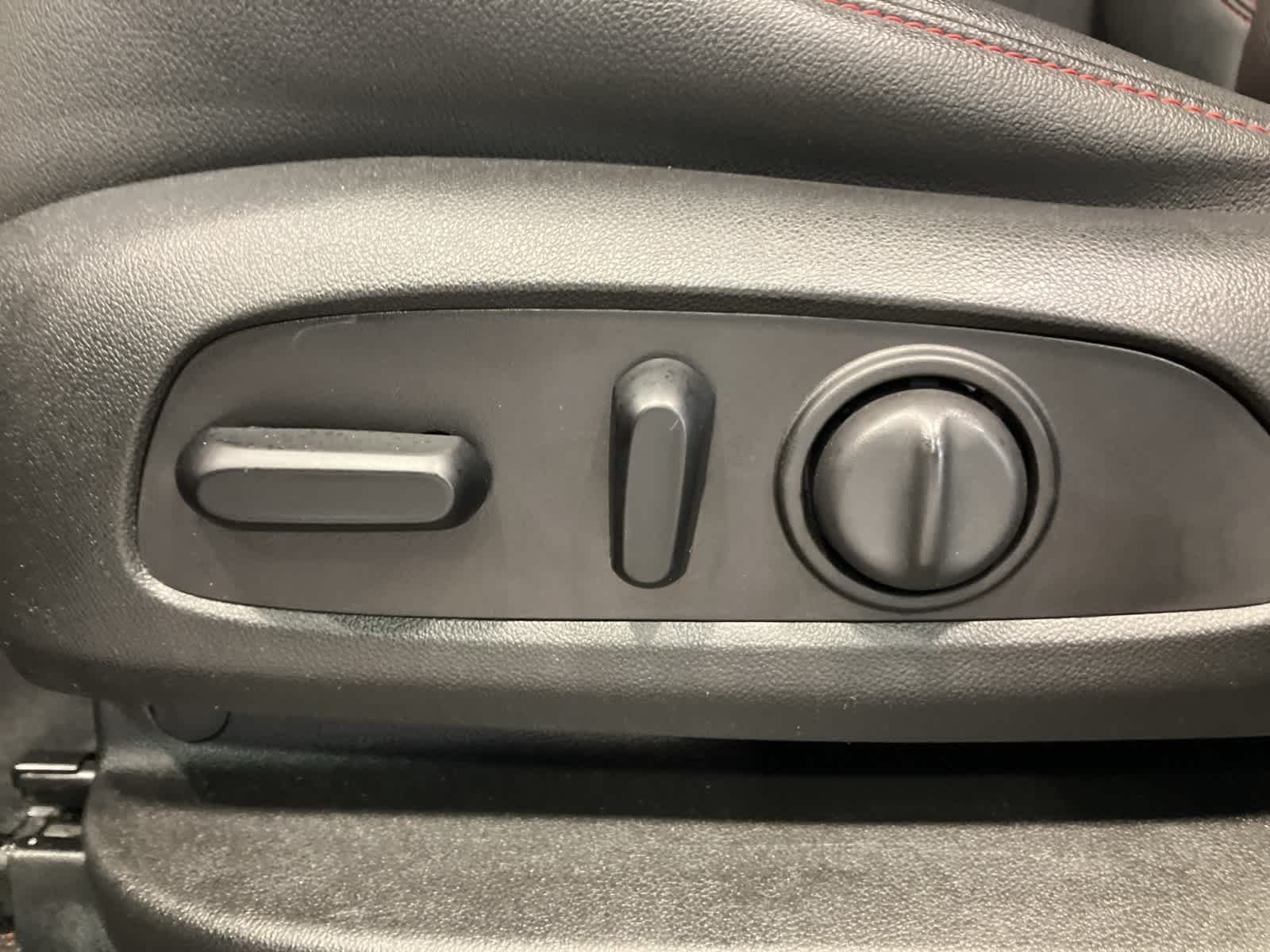 Thumbnail: 2021 Chevrolet Blazer - 11