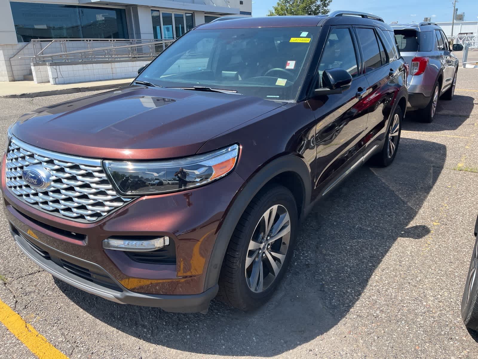Thumbnail: 2020 Ford Explorer - 3