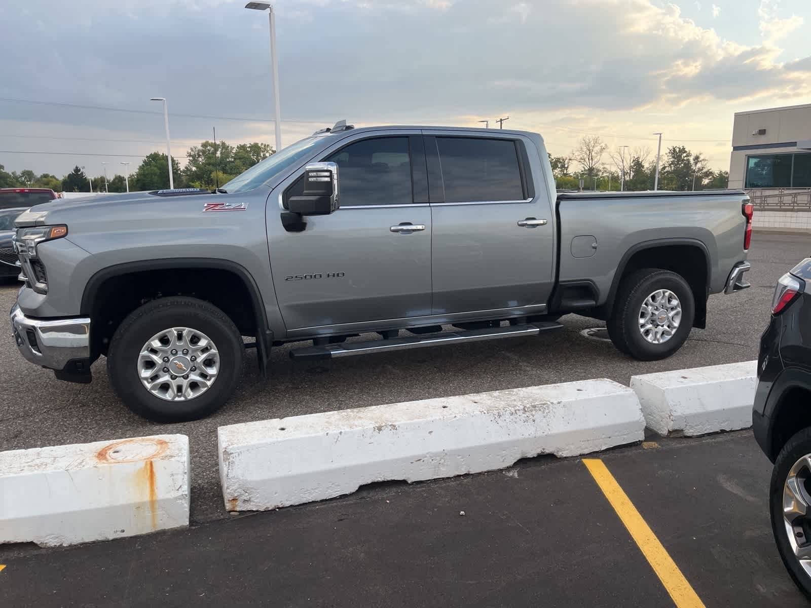 Thumbnail: 2025 Chevrolet Silverado 2500 - 5