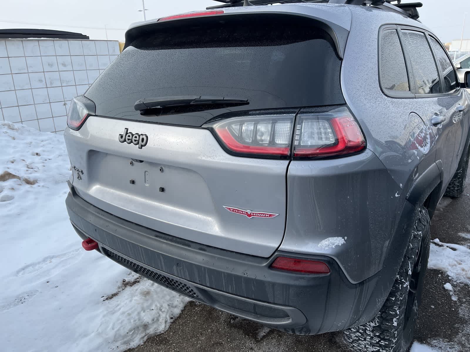 Thumbnail: 2020 Jeep Cherokee - 12