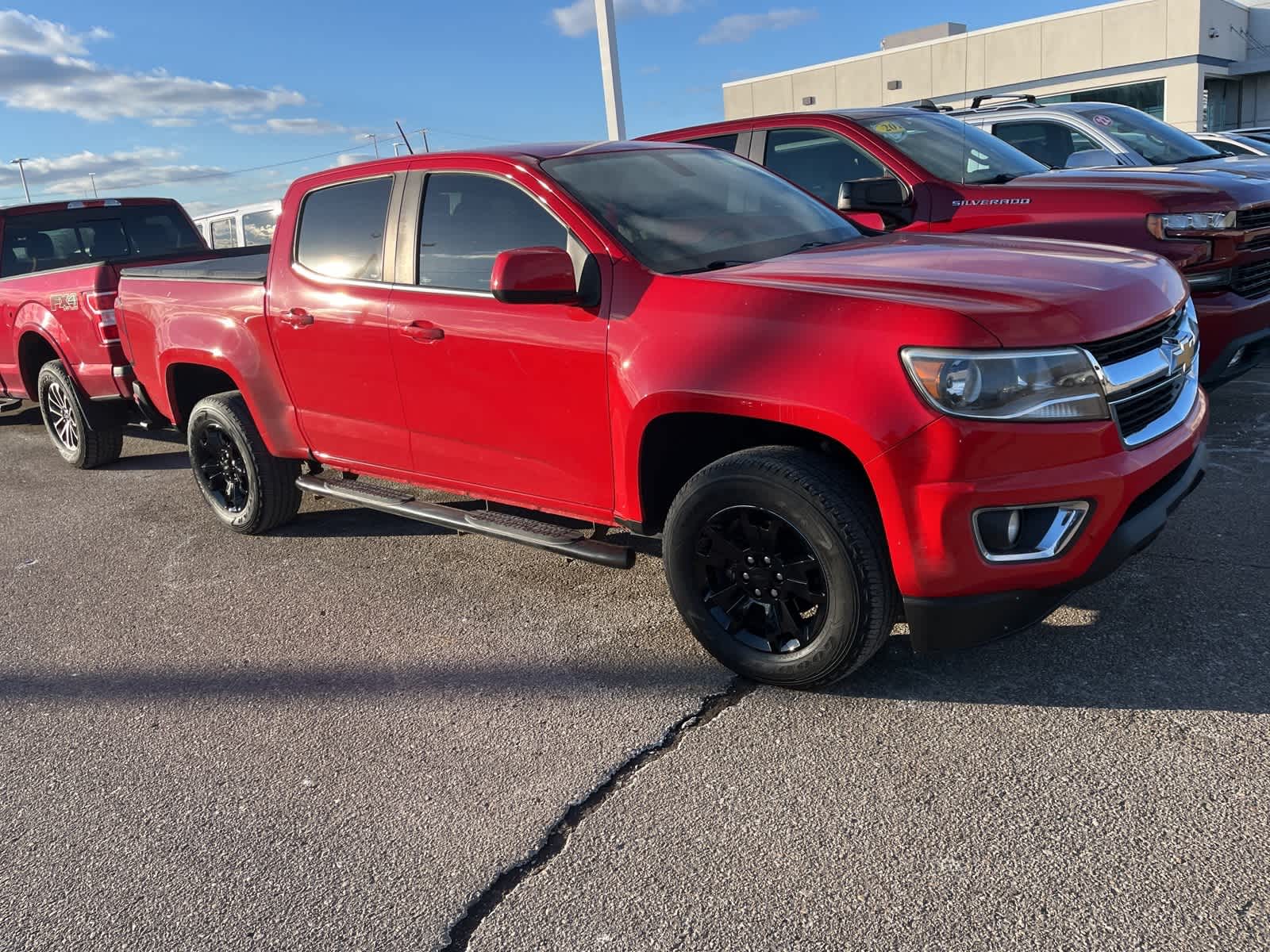 Thumbnail: 2018 Chevrolet Colorado - 19