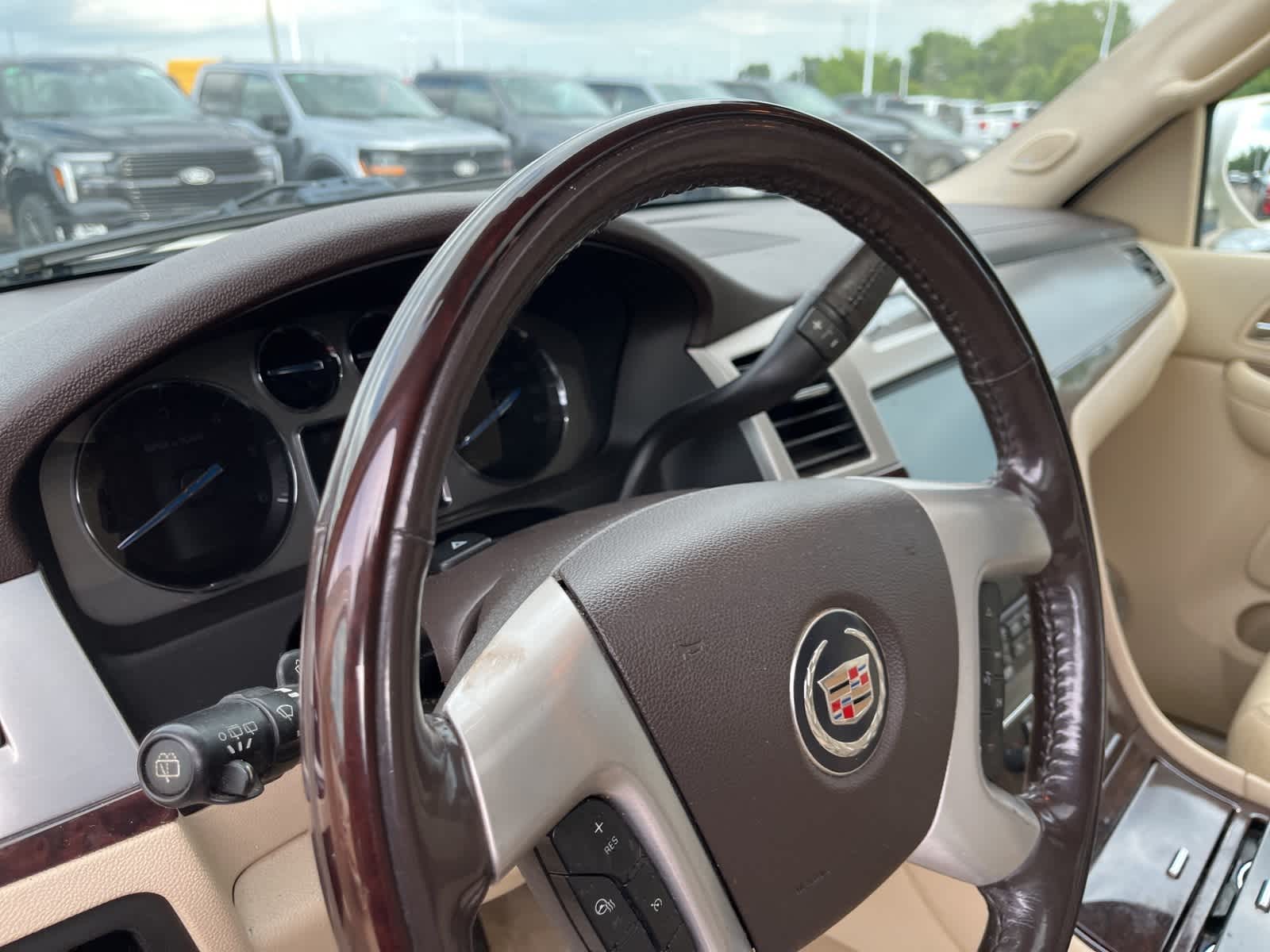 Thumbnail: 2008 Cadillac Escalade - 28