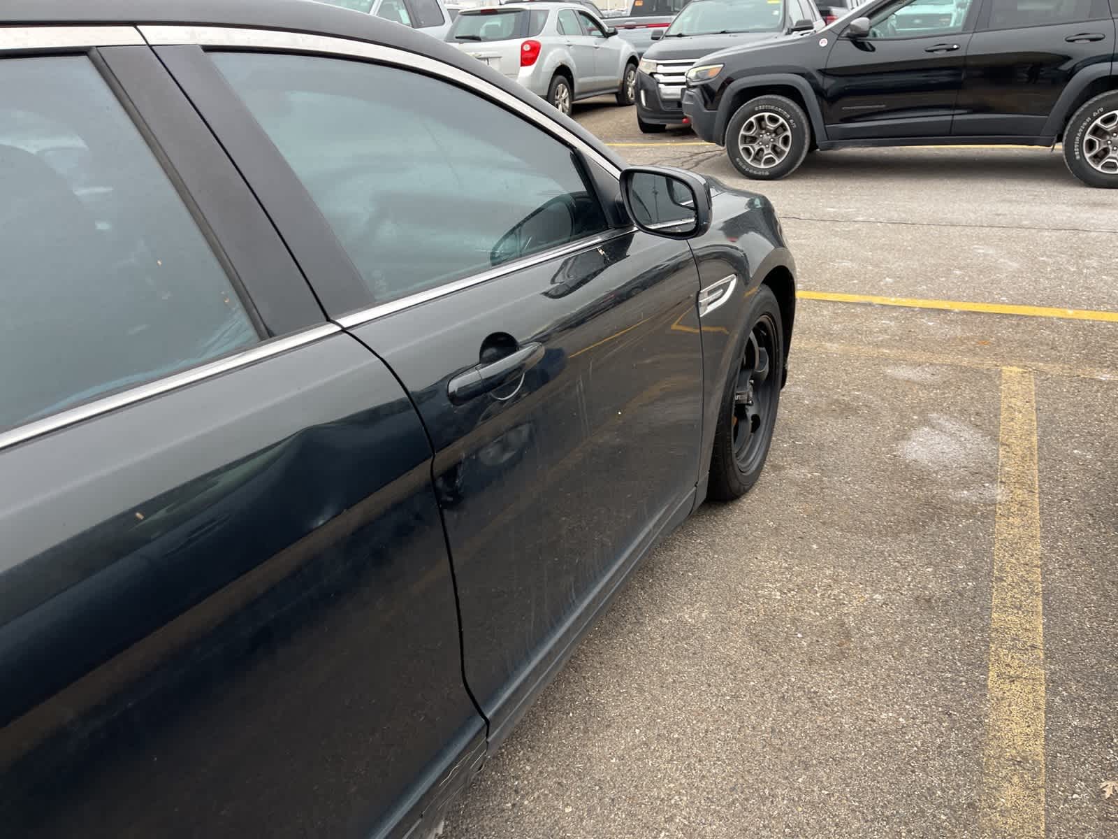 Thumbnail: 2014 Ford Taurus - 20