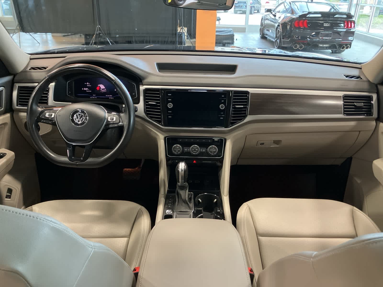 Thumbnail: 2019 Volkswagen Atlas - 25