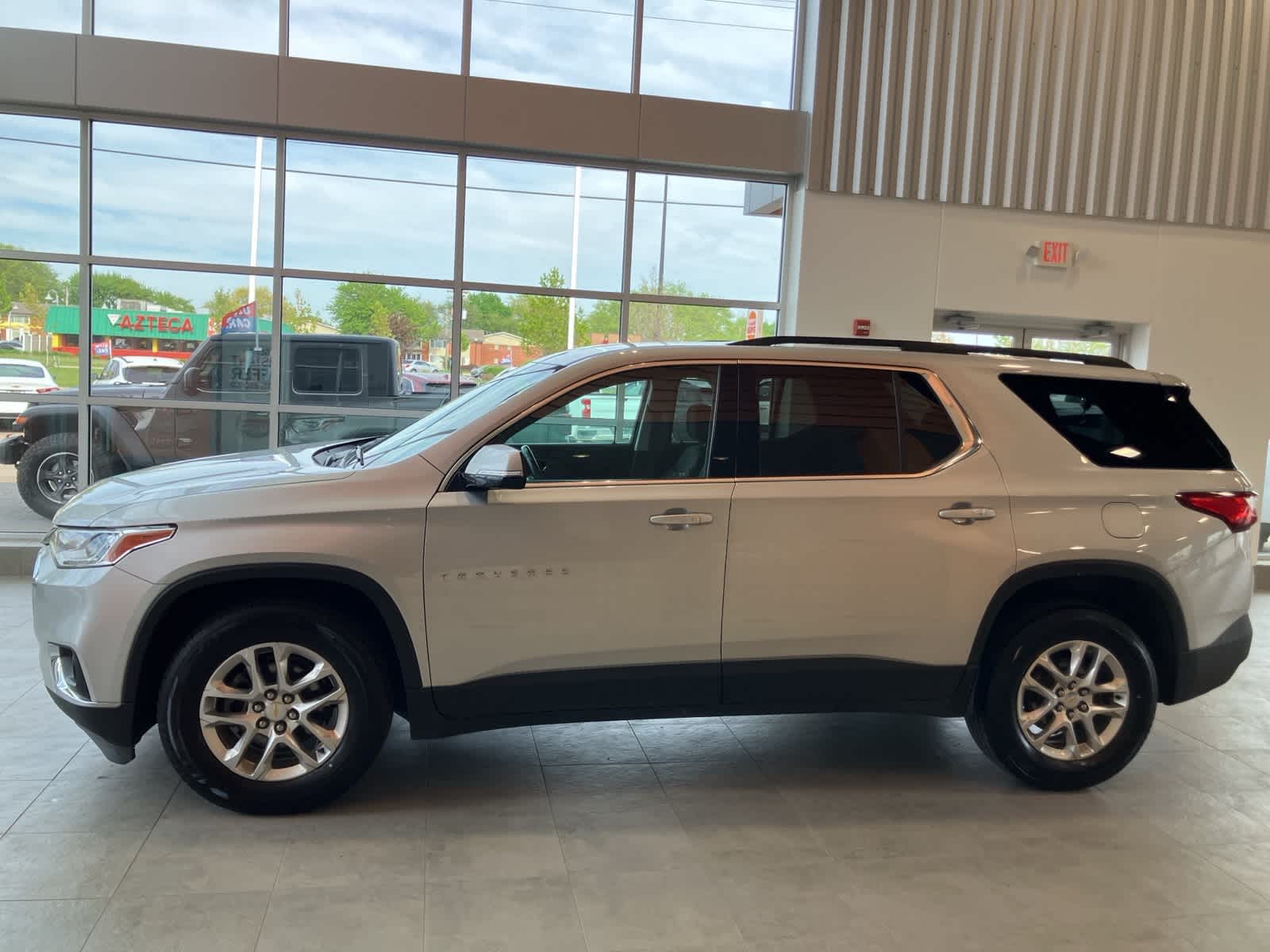 2020 Chevrolet Traverse LT 7
