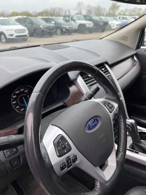 2012 Ford Edge Limited 11