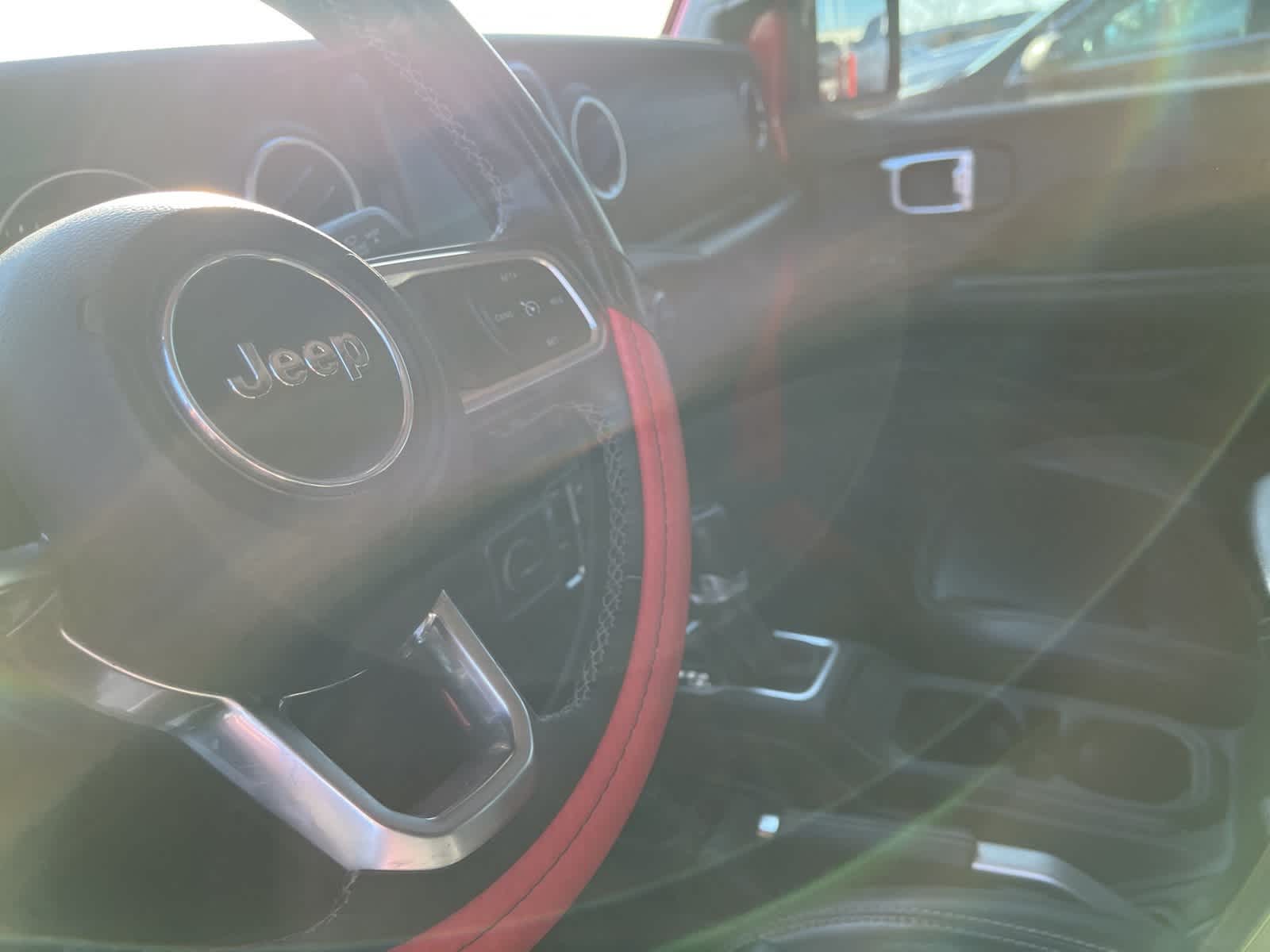 Thumbnail: 2018 Jeep Wrangler - 24