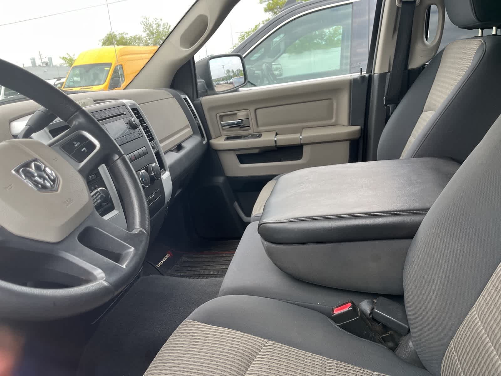 Thumbnail: 2009 Dodge Ram 1500 - 25