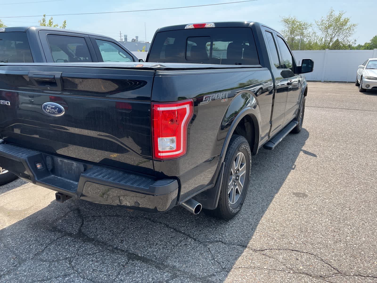 2017 Ford F-150 XLT 13