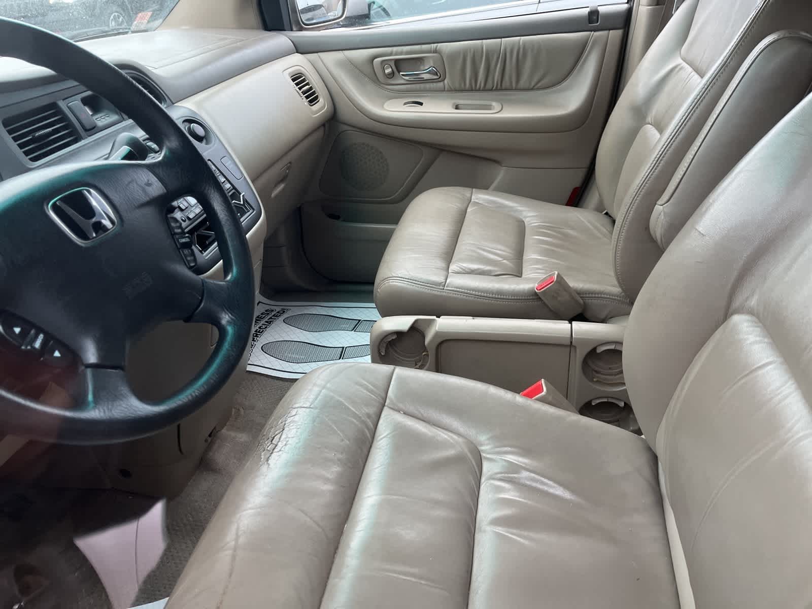 Thumbnail: 2004 Honda Odyssey - 25