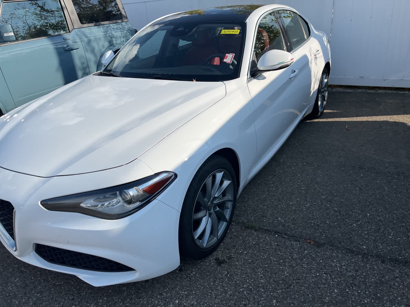 2020 Alfa Romeo Giulia Base photo 4